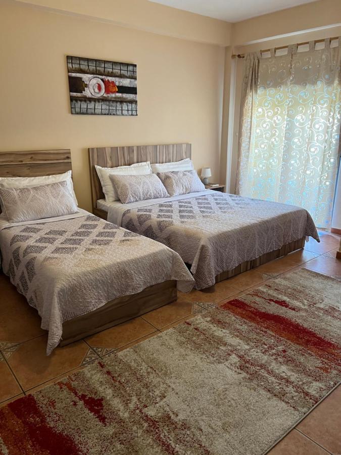 Galante Hotel Драч Екстериор снимка