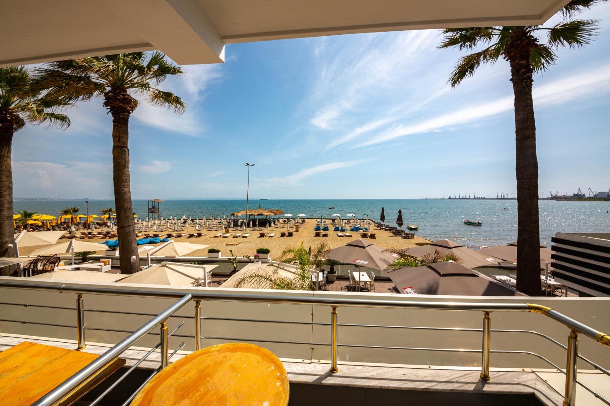 Galante Hotel Драч Стая снимка