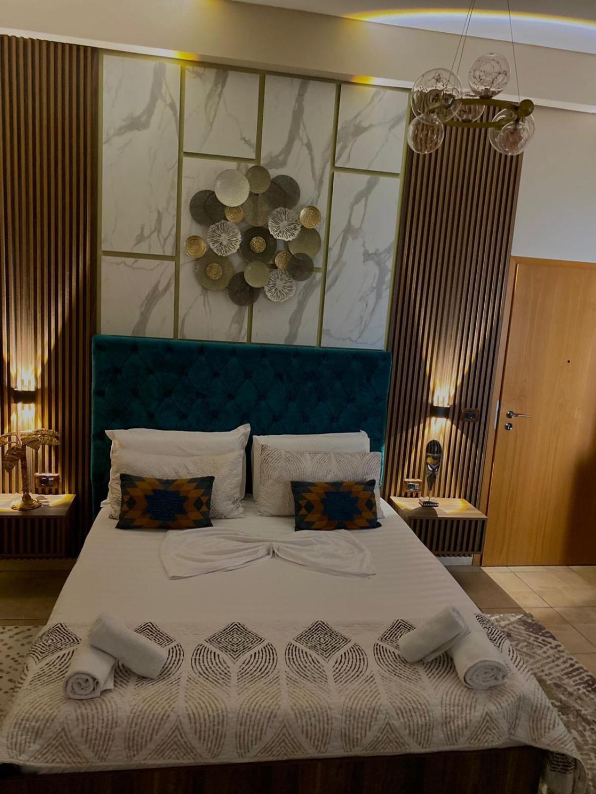Galante Hotel Драч Екстериор снимка
