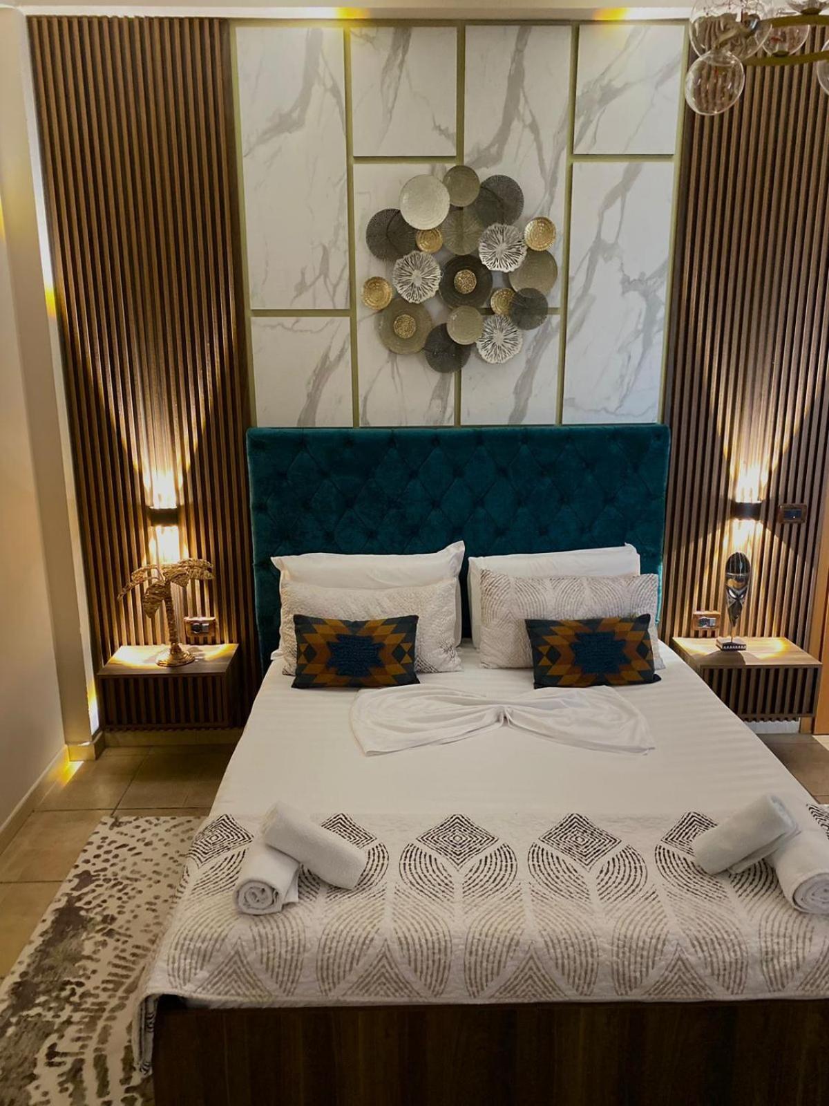 Galante Hotel Драч Екстериор снимка