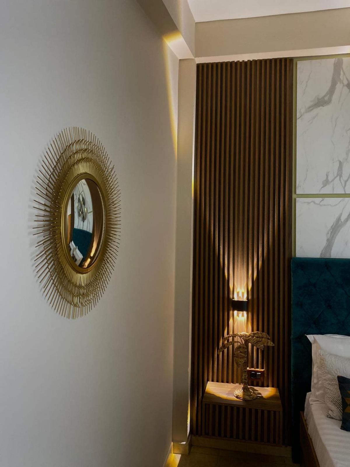 Galante Hotel Драч Екстериор снимка